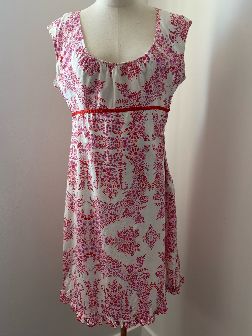 Vintage Roxy Y2K Ruffle Hem Sleeveless Floral Dress